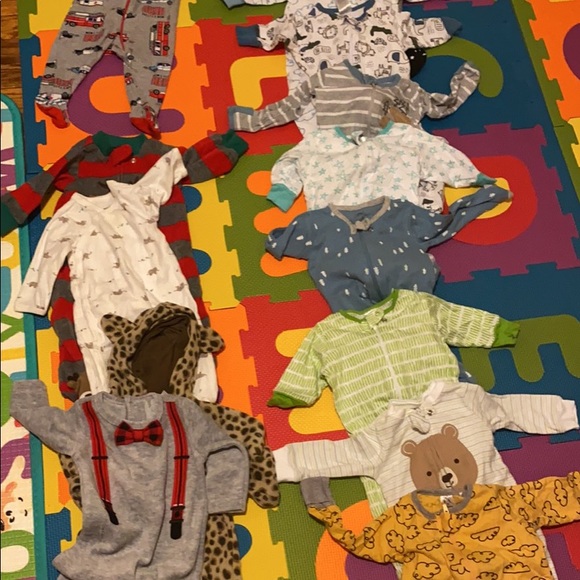 Baby 0-3 month old boy clothes - Picture 2 of 2